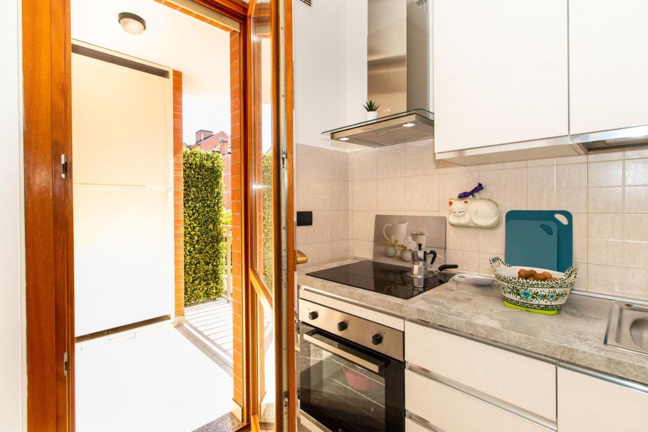 Come Casa Like Home Apartment With Parking Турин Экстерьер фото