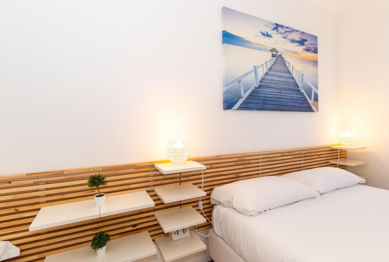 Come Casa Like Home Apartment With Parking Турин Экстерьер фото